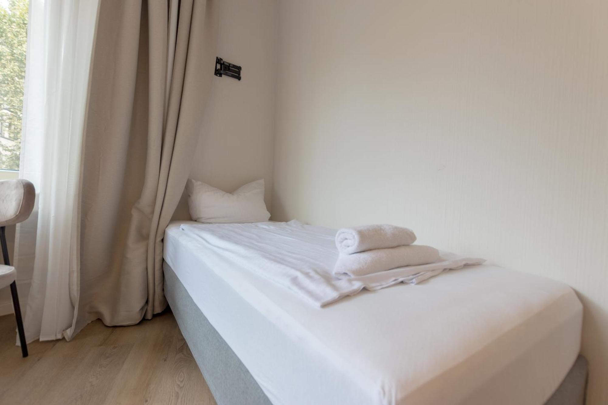 Hotel Doerenkamp Self-Check-In Dusseldorf Ngoại thất bức ảnh